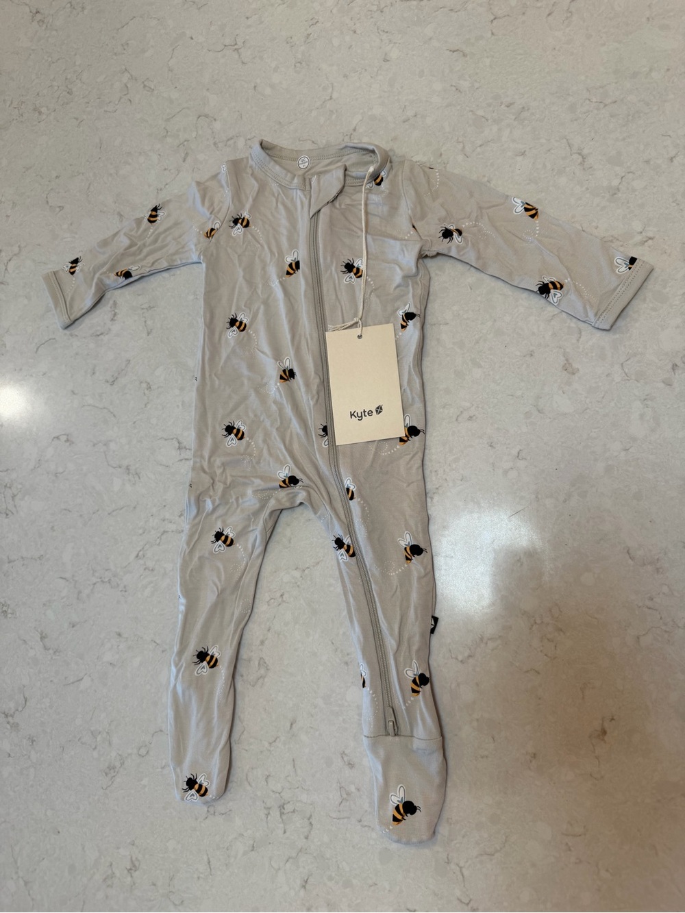 π Kyte Baby βBee Mineβ Zipper Footie β 3β6M β NWT - Picture 2 of 4